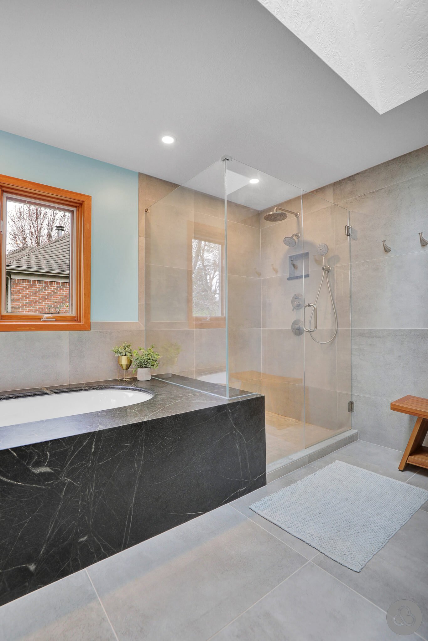 Bathroom Remodeling Gallery | Lansing MI | Custom Built